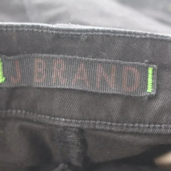 J BRAND Jeans - Picture 8 of 8